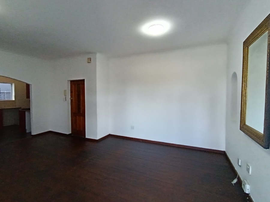 2 Bedroom Property for Sale in Humewood Eastern Cape